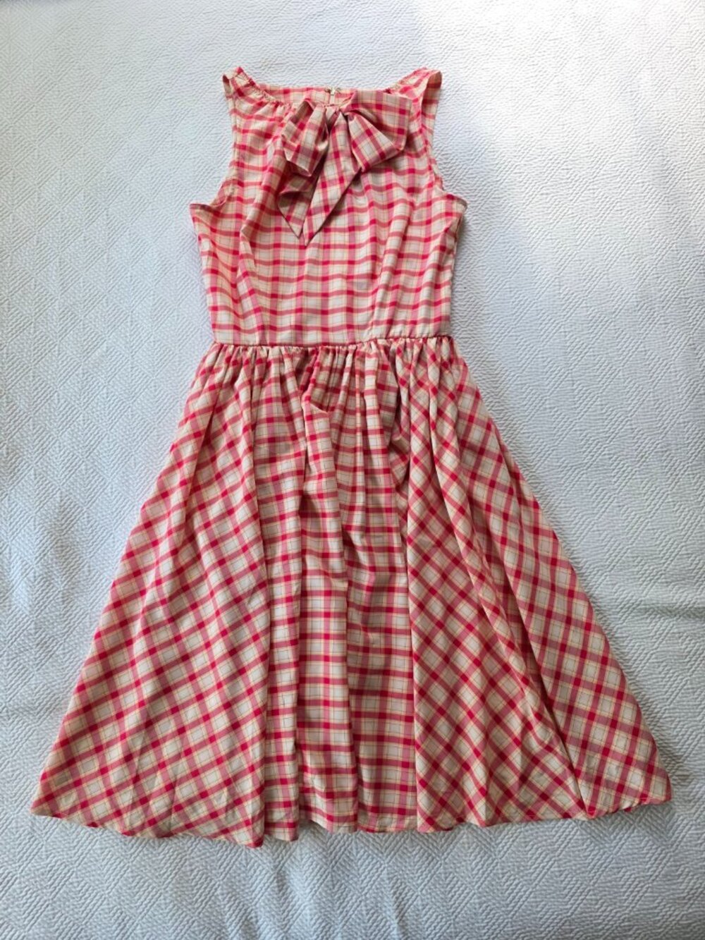 Unique Vintage Raspberry Plaid Fit & Flare Dress – Size M – New W/ Tags - Picture 1 of 4